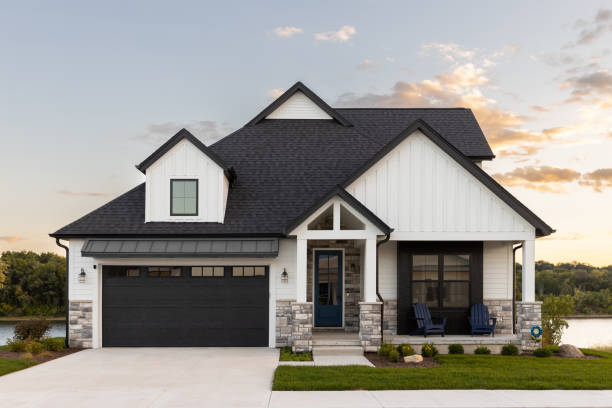 Asphalt Shingles Roofing in Hancock, MI